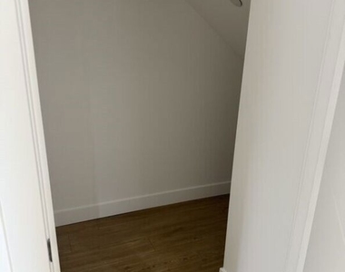 227 N Park View Street - Photo Thumbnail 15