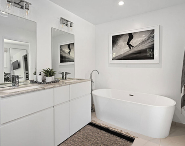 16641 Linda Terrace - Photo Thumbnail 8