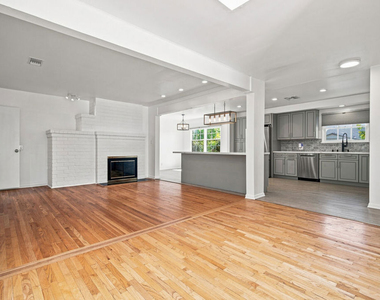 5631 Columbus Avenue - Photo Thumbnail 18