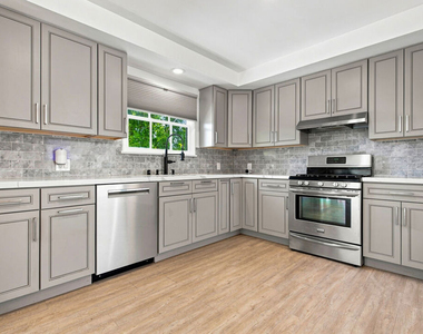 5631 Columbus Avenue - Photo Thumbnail 13