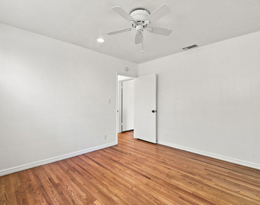 5631 Columbus Avenue - Photo Thumbnail 20