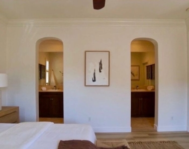74 Townsend - Photo Thumbnail 20