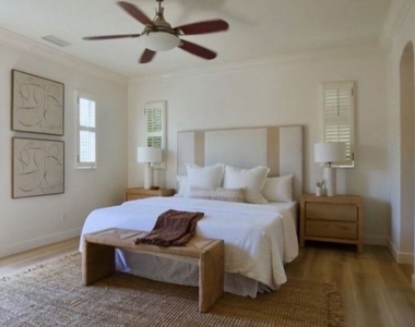 74 Townsend - Photo Thumbnail 16