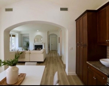 74 Townsend - Photo Thumbnail 21