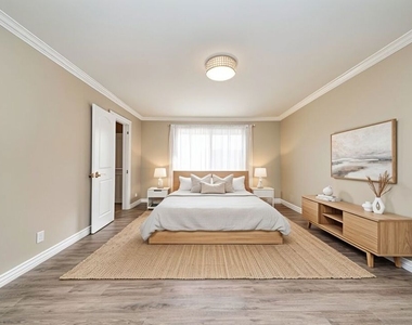 2660 Conata Street - Photo Thumbnail 8