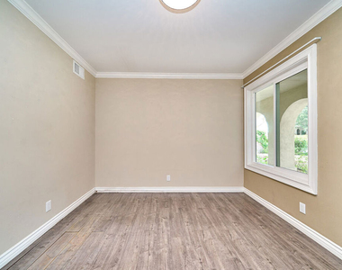 2660 Conata Street - Photo Thumbnail 24