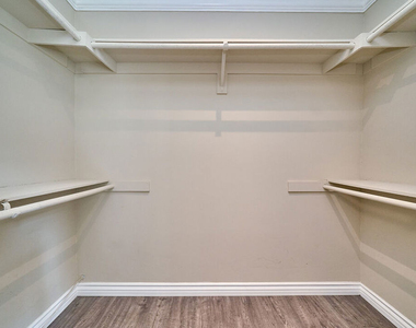 2660 Conata Street - Photo Thumbnail 17