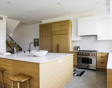 1628 Micheltorena Street - Photo Thumbnail 4