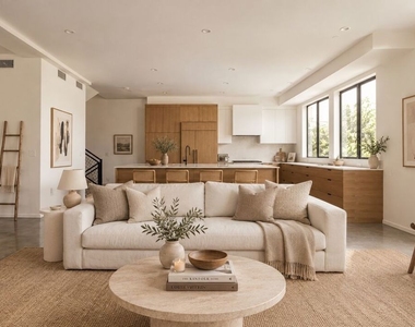 1628 Micheltorena Street - Photo Thumbnail 2
