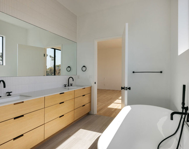 1628 Micheltorena Street - Photo Thumbnail 13