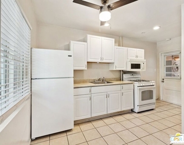 1674 S Via Salida - Photo Thumbnail 18