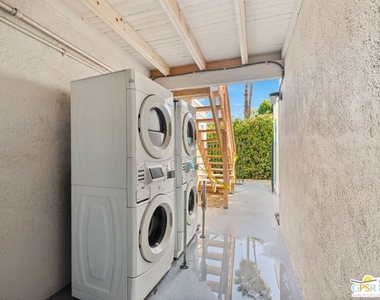 1674 S Via Salida - Photo Thumbnail 26