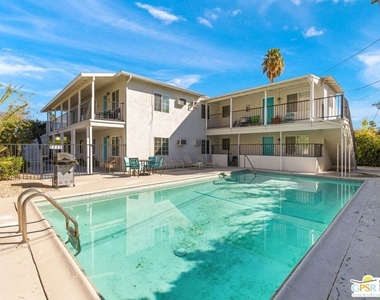 1674 S Via Salida - Photo Thumbnail 2