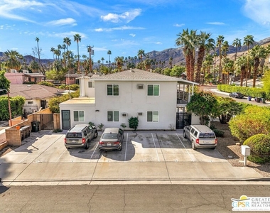 1674 S Via Salida - Photo Thumbnail 32
