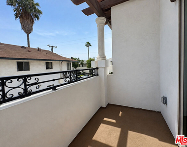 310 N 3rd Street - Photo Thumbnail 19