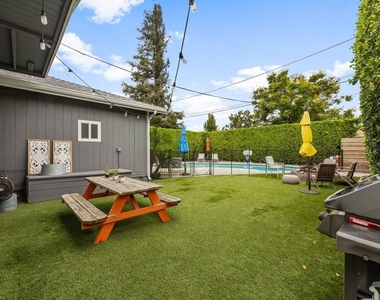920 N Florence Street - Photo Thumbnail 26