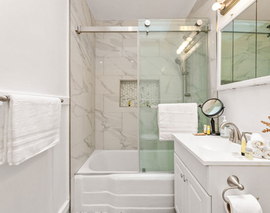 920 N Florence Street - Photo Thumbnail 10