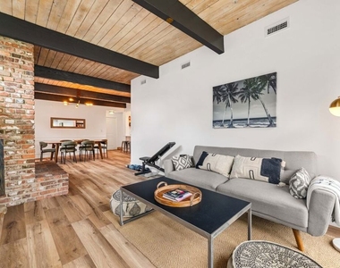 920 N Florence Street - Photo Thumbnail 61