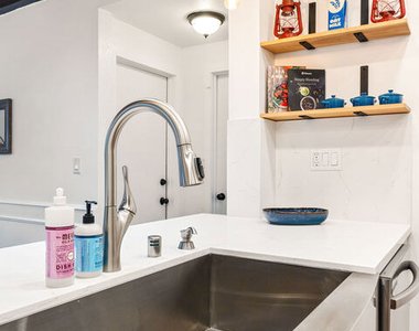 920 N Florence Street - Photo Thumbnail 14