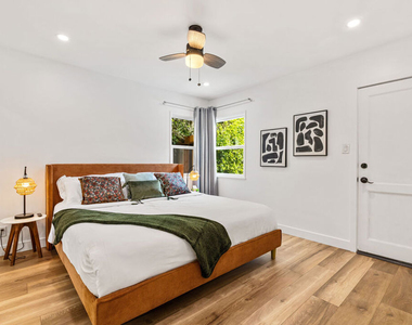 920 N Florence Street - Photo Thumbnail 30
