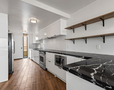 4337 Marina City Drive - Photo Thumbnail 13