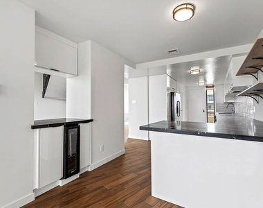 4337 Marina City Drive - Photo Thumbnail 12