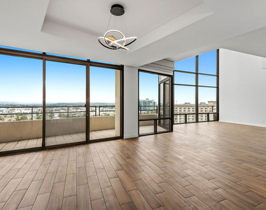 4337 Marina City Drive - Photo Thumbnail 11