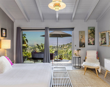 8147 Mulholland Terrace - Photo Thumbnail 27