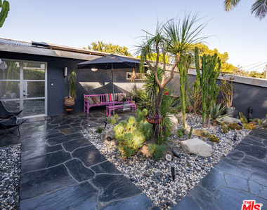 8147 Mulholland Terrace - Photo Thumbnail 11