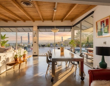 8147 Mulholland Terrace - Photo Thumbnail 22
