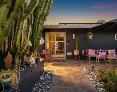 8147 Mulholland Terrace - Photo Thumbnail 14