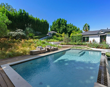 3751 Multiview Drive - Photo Thumbnail 3
