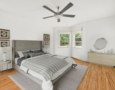 879 Fiske Street - Photo Thumbnail 16