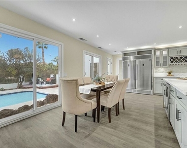 222 El Cielo Lane - Photo Thumbnail 29