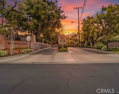 222 El Cielo Lane - Photo Thumbnail 2