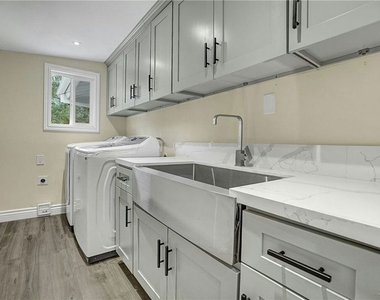 222 El Cielo Lane - Photo Thumbnail 30