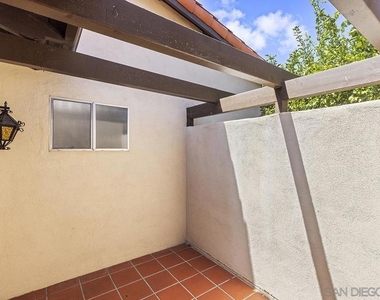 11988 Rancho Bernardo Rd - Photo Thumbnail 19