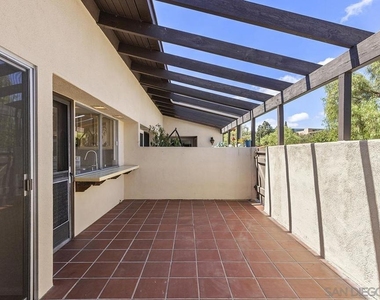 11988 Rancho Bernardo Rd - Photo Thumbnail 31