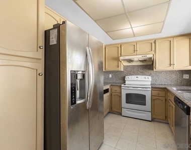 11988 Rancho Bernardo Rd - Photo Thumbnail 12