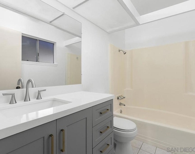 11988 Rancho Bernardo Rd - Photo Thumbnail 22