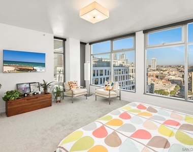 645 Front St - Photo Thumbnail 8