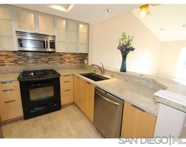 9971 Scripps Westview Way Way - Photo Thumbnail 7
