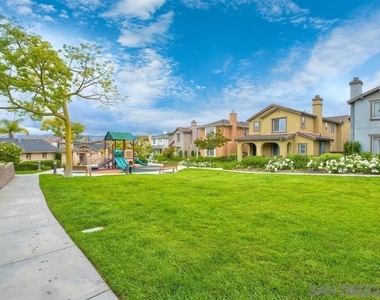 2226 Birds Nest Lane - Photo Thumbnail 21