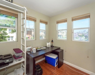2226 Birds Nest Lane - Photo Thumbnail 15