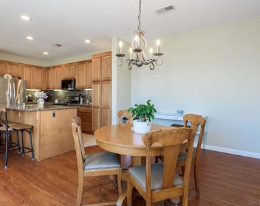 2226 Birds Nest Lane - Photo Thumbnail 7