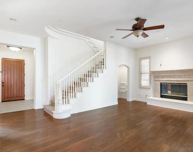 7793 Doug Hill Ct - Photo Thumbnail 2