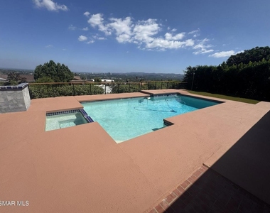 6712 Randiwood Lane - Photo Thumbnail 20