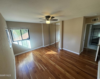 576 Pinecliff Place - Photo Thumbnail 19