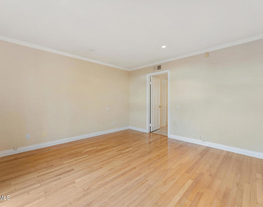 3830 Mainsail Circle - Photo Thumbnail 12