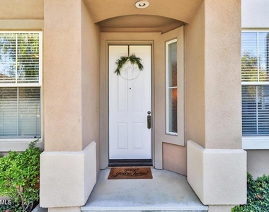 485 Bannister Way - Photo Thumbnail 4